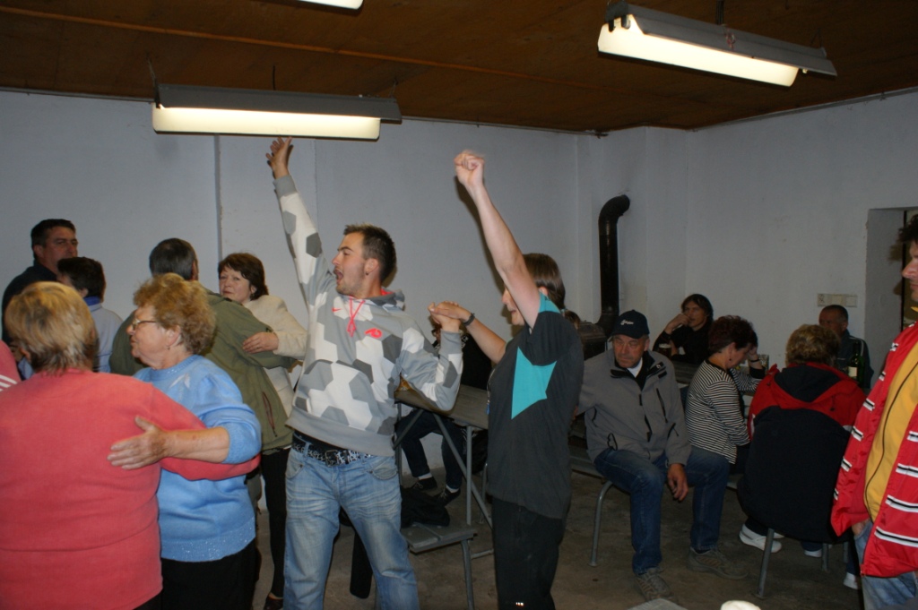 Posezeni s harmonikari 12.5.2012 (8)