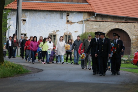 Kladení věnců 7.5.2013 (3)