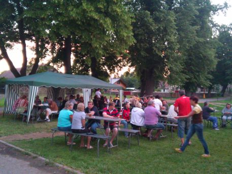 Posezení při hudbě Našlupky,22.6.2013 (2)